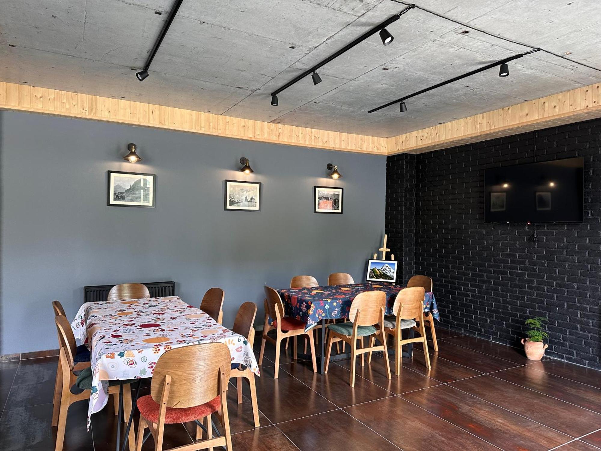 Hotel Mountime Kazbegi Eksteriør billede