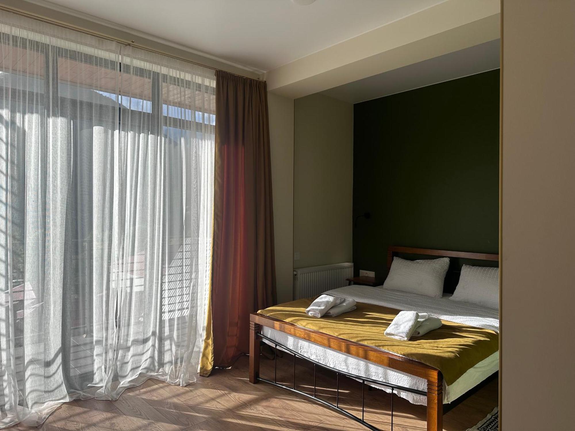 Hotel Mountime Kazbegi Eksteriør billede
